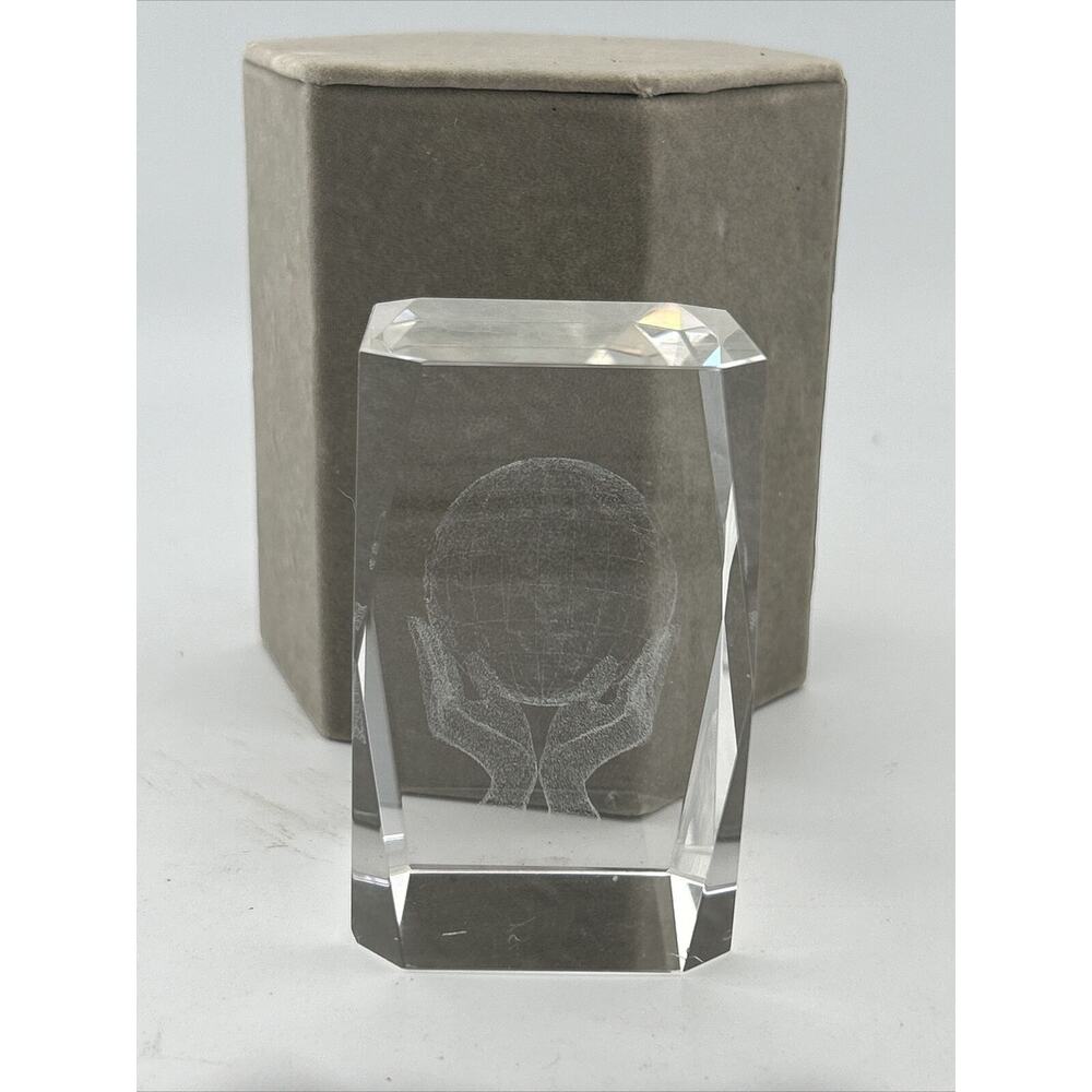 3D Laser Etched Glass Cube Hands Holding Up The world‎ Paperweight Art Decor